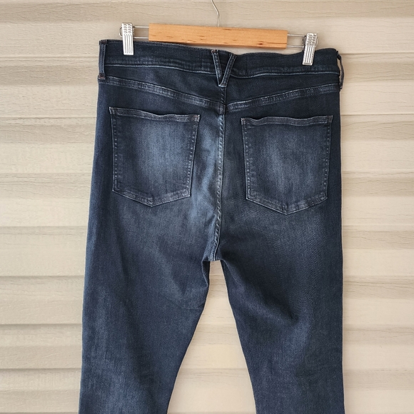 Veronica Beard Carly kick flare high rise jeans - Picture 9 of 14